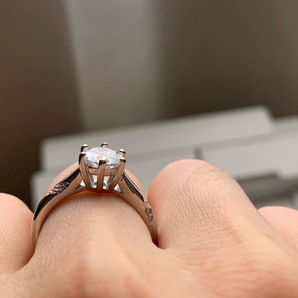 Gorgeous 925 Silver Ring Women White Sapphire - Picture 8 of 8